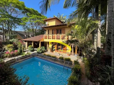 Casa de Condomínio com 4 Quartos à venda, 482m² no São Paulo II, Cotia