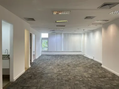 Sala Comercial para alugar, 80m² no Barra Olímpica, Rio de Janeiro