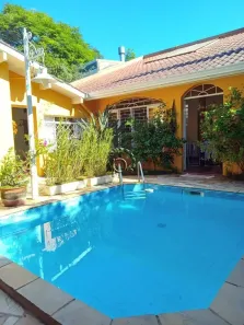 Casa com 5 Quartos à venda, 183m² no Vila Assunção, Porto Alegre