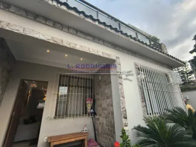 Casa com 3 Quartos à venda, 165m² no Piedade, Rio de Janeiro