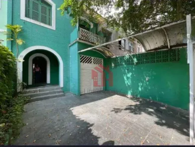 Casa com 4 Quartos para alugar, 220m² no Pompéia, Santos