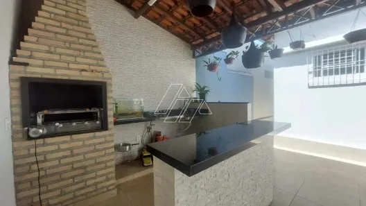 Casa com 3 Quartos à venda, 130m² no Centro, Marília
