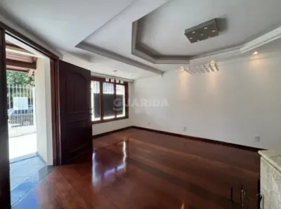 Casa com 4 Quartos para alugar, 400m² no Ipanema, Porto Alegre