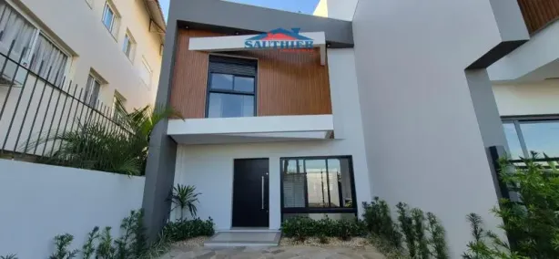 Casa com 3 Quartos à venda, 116m² no Igara, Canoas