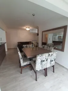 Apartamento com 3 Quartos para alugar, 100m² no Meia Praia, Itapema