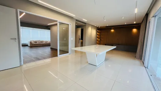 Apartamento com 3 Quartos para venda ou aluguel, 240m² no Vila Gomes Cardim, São Paulo