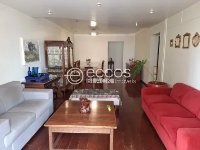 Apartamento com 4 Quartos à venda, 180m² no Centro, Uberlândia
