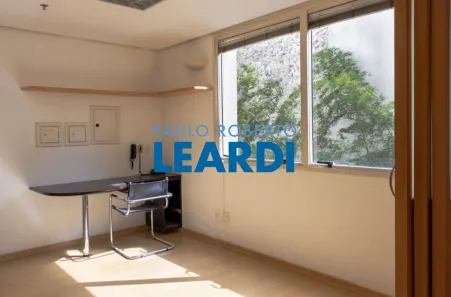 Sala Comercial com 1 Quarto à venda, 33m² no Perdizes, São Paulo