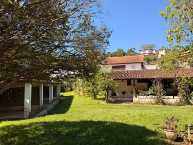 Casa com 4 Quartos à venda, 247m² no Itaguassú, Ilhabela