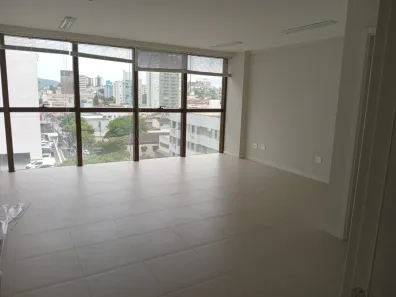 Sala Comercial para alugar, 31m² no Estreito, Florianópolis
