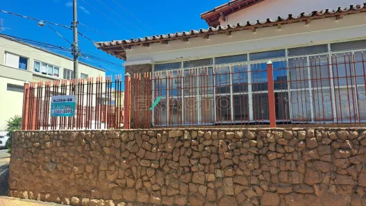 Imóvel Comercial com 2 Quartos para alugar, 110m² no Taquaral, Campinas