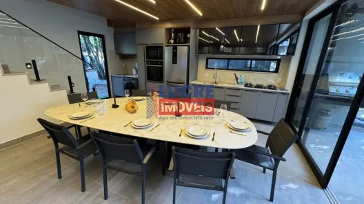 Casa de Condomínio com 5 Quartos à venda, 210m² no Pipa, Tibau do Sul