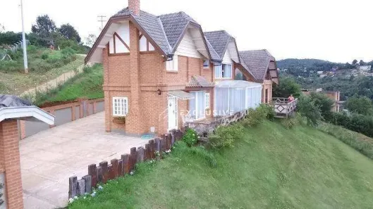 Casa com 5 Quartos à venda, 375m² no Vila Natal, Campos do Jordão