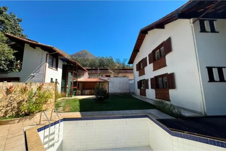 Casa com 6 Quartos à venda, 710m² no Parque São Clemente, Nova Friburgo