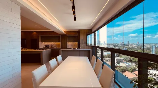 Apartamento com 3 Quartos à venda, 161m² no Zona 03, Maringá