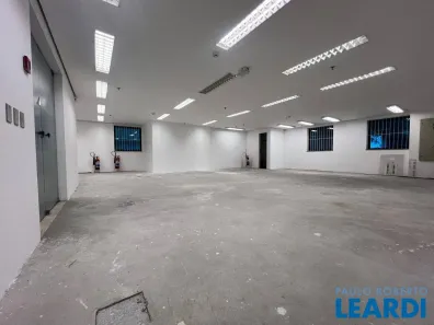 Ponto Comercial à venda, 194m² no Cerqueira César, São Paulo