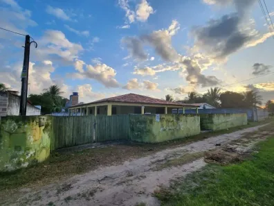 Casa com 4 Quartos à venda, 280m² no Pontas de Pedra, Goiana