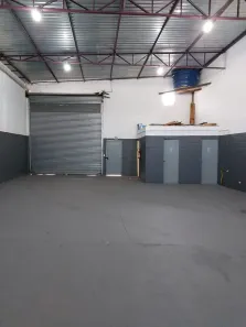 Galpão/Depósito/Armazém para alugar, 250m² no Jardim Cumbica, Guarulhos