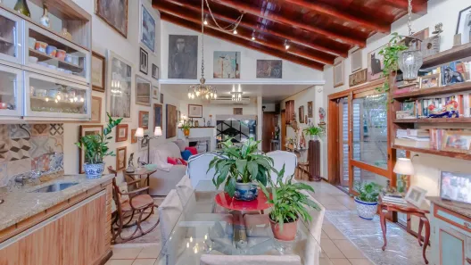 Casa com 4 Quartos à venda, 372m² no Chácara das Pedras, Porto Alegre