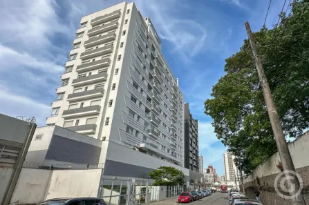 Apartamento com 2 Quartos para alugar, 94m² no Canto, Florianópolis