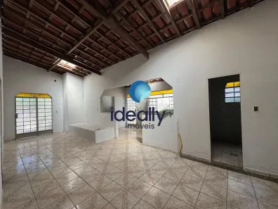 Casa com 3 Quartos à venda, 180m² no Pedra Azul, Contagem