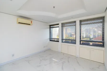 Sala Comercial à venda, 45m² no Moinhos de Vento, Porto Alegre