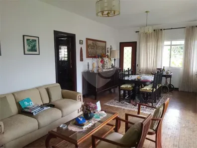 Imóvel Comercial com 6 Quartos para alugar, 352m² no Vila Junqueira, São Roque
