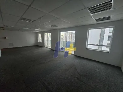 Sala Comercial para alugar, 82m² no Vila Gertrudes, São Paulo