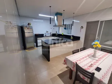 Sobrado com 3 Quartos à venda, 142m² no Jardim Terras de Santo Antônio, Hortolândia
