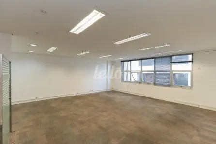 Sala Comercial para alugar, 110m² no Jardim Paulistano, São Paulo
