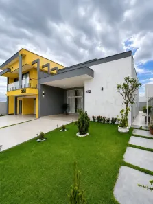 Casa de Condomínio com 3 Quartos à venda, 160m² no Ponta Negra, Manaus