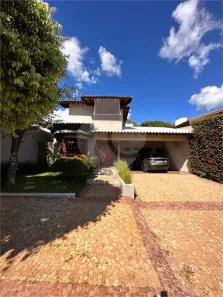 Casa de Condomínio com 5 Quartos à venda, 360m² no Vila Aviação, Bauru