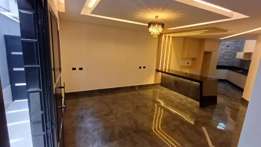 Casa de Condomínio com 2 Quartos à venda, 76m² no Caiçara, Praia Grande