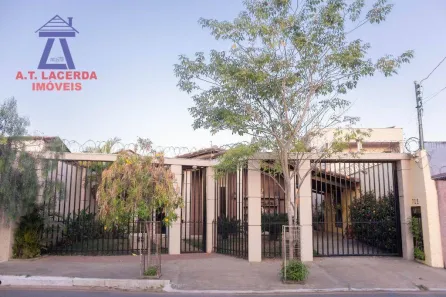 Casa com 3 Quartos à venda, 370m² no Todos os Santos, Montes Claros