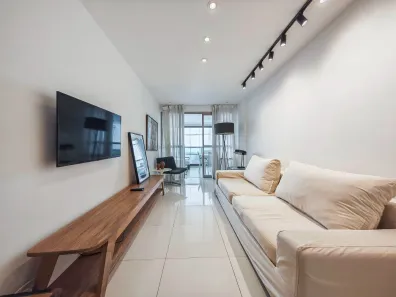 Apartamento com 2 Quartos para alugar, 95m² no Leblon, Rio de Janeiro