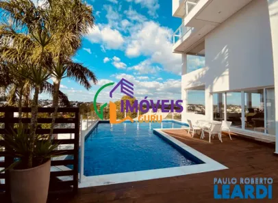 Casa de Condomínio com 4 Quartos para alugar, 599m² no Arujá 5, Arujá