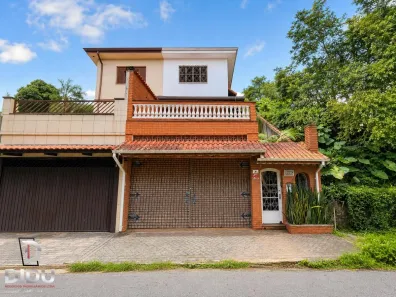 Casa com 3 Quartos à venda, 220m² no Suíssa, Ribeirão Pires