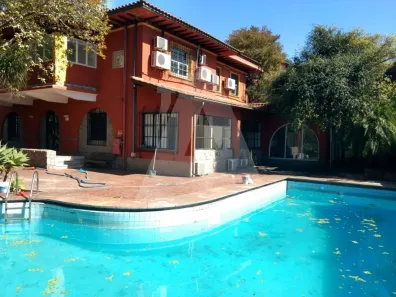 Casa com 10 Quartos à venda, 850m² no Pacaembu, São Paulo