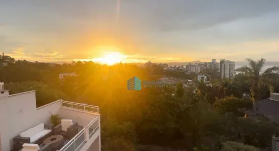 Casa com 3 Quartos à venda, 205m² no Agronômica, Florianópolis