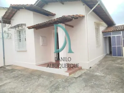 Casa com 3 Quartos para alugar, 100m² no Calafate, Belo Horizonte