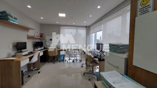 Sala Comercial à venda, 35m² no Petrópolis, Porto Alegre
