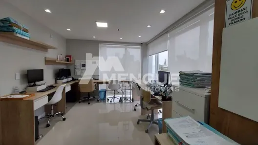 Sala Comercial à venda, 35m² no Petrópolis, Porto Alegre