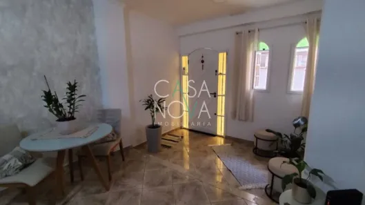 Casa com 2 Quartos à venda, 80m² no Marapé, Santos