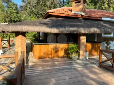 Fazenda/Sítio com 5 Quartos à venda, 3500m² no Chácaras Copaco, Arujá