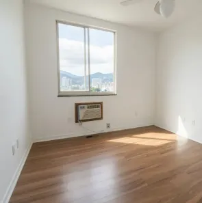 Apartamento com 2 Quartos à venda, 50m² no Taquara, Rio de Janeiro