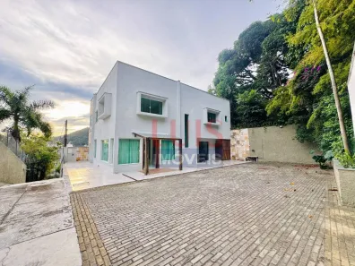 Casa com 6 Quartos à venda, 260m² no São Francisco, Niterói