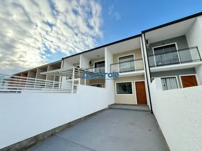 Sobrado com 2 Quartos à venda, 72m² no Forquilhas, São José