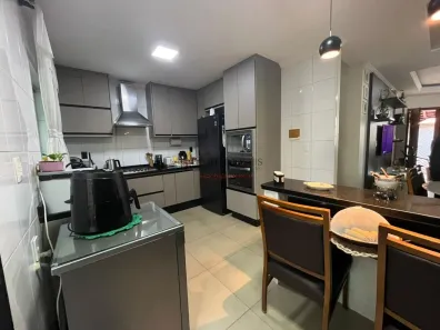 Casa com 3 Quartos à venda, 145m² no Fonte Grande, Contagem