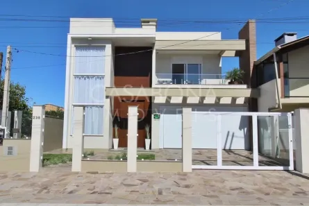 Casa com 4 Quartos à venda, 196m² no Malinsky, Arroio do Sal