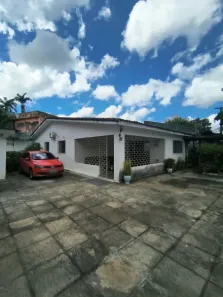 Casa com 3 Quartos à venda, 190m² no Engenho do Meio, Recife
